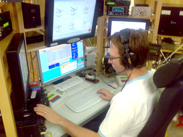 OH4JFN operating at OH8X during CQWW 2008 SSB